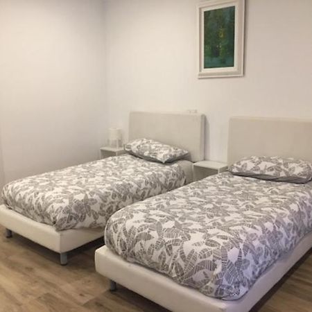Rooms H Skyline Alcorcón Kültér fotó